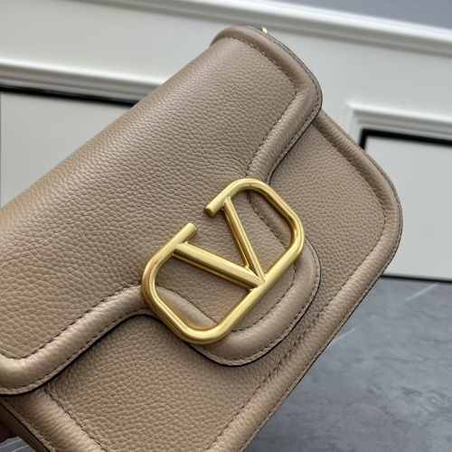 Cheap Valentino AAA Quality Messenger Bags For Women #1192170 Replica Wholesale [$100.00 USD] [ITEM#1192170] on Replica Valentino AAA Quality Messenger Bags