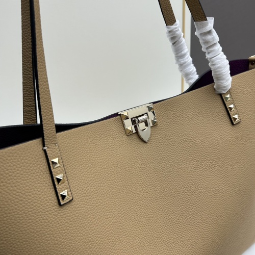 Cheap Valentino AAA Quality Shoulder Bags For Women #1192184 Replica Wholesale [$102.00 USD] [ITEM#1192184] on Replica Valentino AAA Quality Shoulder Bags