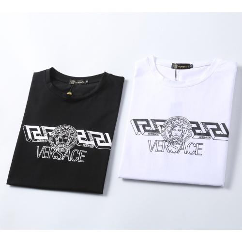 Cheap Versace T-Shirts Short Sleeved For Men #1192411 Replica Wholesale [$25.00 USD] [ITEM#1192411] on Replica Versace T-Shirts