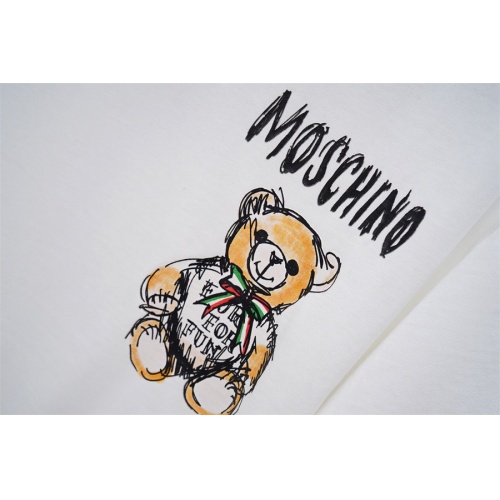 Cheap Moschino T-Shirts Short Sleeved For Unisex #1192641 Replica Wholesale [$32.00 USD] [ITEM#1192641] on Replica Moschino T-Shirts