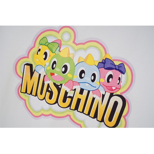 Cheap Moschino T-Shirts Short Sleeved For Unisex #1192644 Replica Wholesale [$32.00 USD] [ITEM#1192644] on Replica Moschino T-Shirts