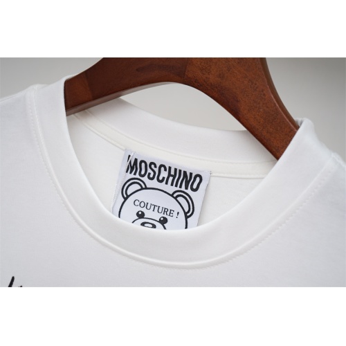 Cheap Moschino T-Shirts Short Sleeved For Unisex #1192647 Replica Wholesale [$32.00 USD] [ITEM#1192647] on Replica Moschino T-Shirts