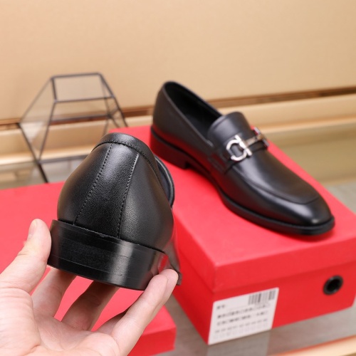 Cheap Salvatore Ferragamo Leather Shoes For Men #1196390 Replica Wholesale [$92.00 USD] [ITEM#1196390] on Replica Salvatore Ferragamo Leather Shoes