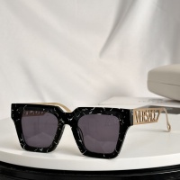 Versace AAA Quality Sunglasses #1187781