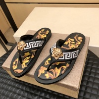 Versace Slippers For Men #1196056