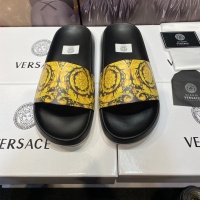 Versace Slippers For Men #1196496