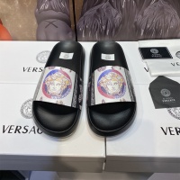 Versace Slippers For Men #1196509