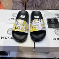 Versace Slippers For Men #1196526