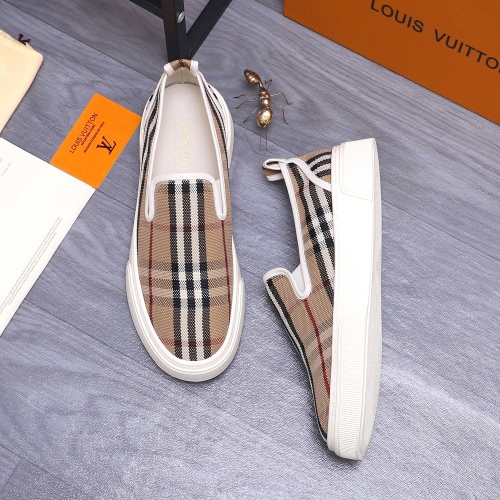 Cheap Burberry Casual Shoes For Men #1196737 Replica Wholesale [$68.00 USD] [ITEM#1196737] on Replica Burberry Casual Shoes