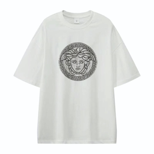 Cheap Versace T-Shirts Short Sleeved For Unisex #1197832 Replica Wholesale [$25.00 USD] [ITEM#1197832] on Replica Versace T-Shirts