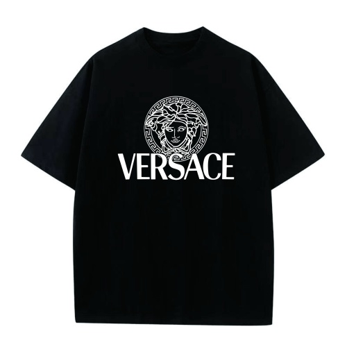Cheap Versace T-Shirts Short Sleeved For Unisex #1197889 Replica Wholesale [$25.00 USD] [ITEM#1197889] on Replica Versace T-Shirts