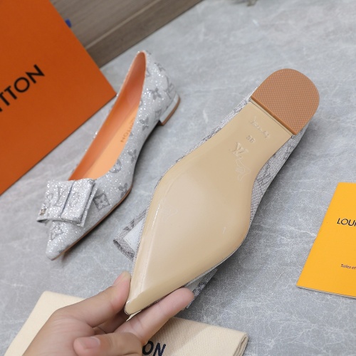 Cheap Louis Vuitton Flat Shoes For Women #1197905 Replica Wholesale [$112.00 USD] [ITEM#1197905] on Replica Louis Vuitton Flat Shoes