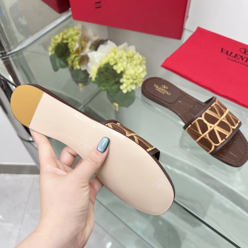 Cheap Valentino Slippers For Women #1198329 Replica Wholesale [$82.00 USD] [ITEM#1198329] on Replica Valentino Slippers