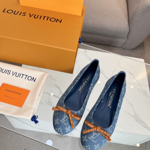 Cheap Louis Vuitton Flat Shoes For Women #1198640 Replica Wholesale [$102.00 USD] [ITEM#1198640] on Replica Louis Vuitton Flat Shoes