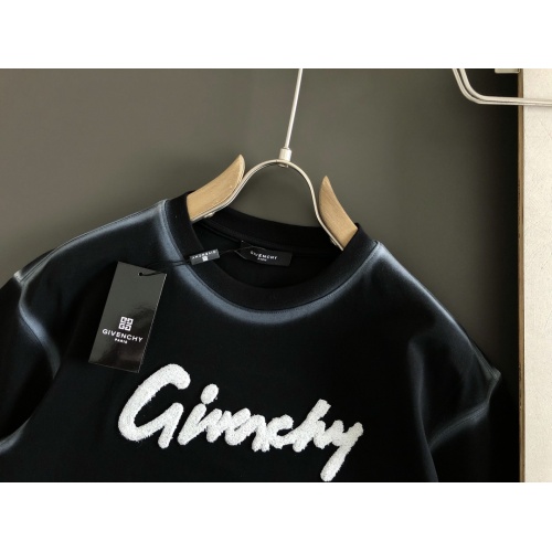 Cheap Givenchy T-Shirts Short Sleeved For Men #1200274 Replica Wholesale [$60.00 USD] [ITEM#1200274] on Replica Givenchy T-Shirts