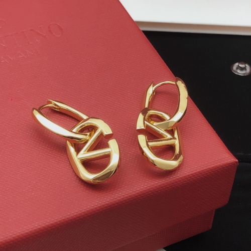 Cheap Valentino Earrings For Women #1202796 Replica Wholesale [$29.00 USD] [ITEM#1202796] on Replica Valentino Earrings