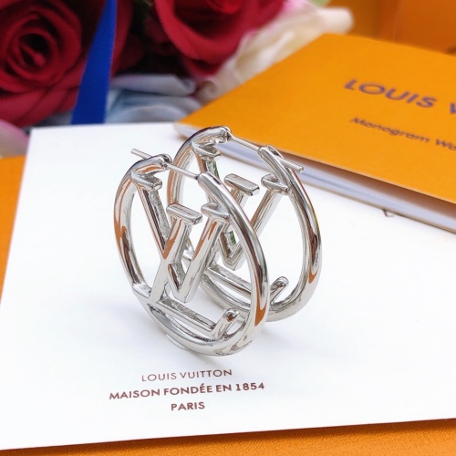 Cheap Louis Vuitton Earrings For Women #1203239 Replica Wholesale [$25.00 USD] [ITEM#1203239] on Replica Louis Vuitton Earrings