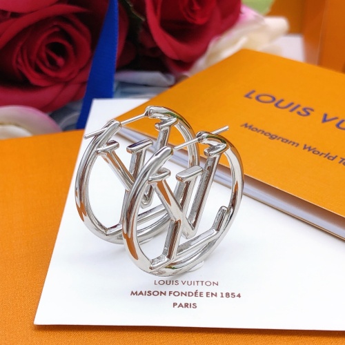 Cheap Louis Vuitton Earrings For Women #1203239 Replica Wholesale [$25.00 USD] [ITEM#1203239] on Replica Louis Vuitton Earrings