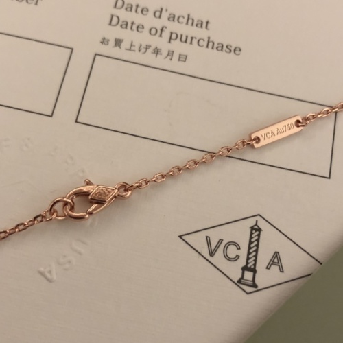 Cheap Van Cleef &amp; Arpels Necklaces For Women #1204110 Replica Wholesale [$32.00 USD] [ITEM#1204110] on Replica Van Cleef &amp; Arpels Necklaces