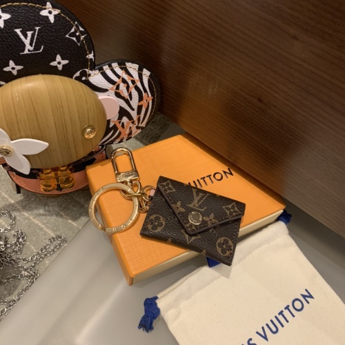 Cheap Louis Vuitton LV Key Holder And Bag Buckle #1204144 Replica Wholesale [$25.00 USD] [ITEM#1204144] on Replica Louis Vuitton LV Key Holder And Bag Buckle