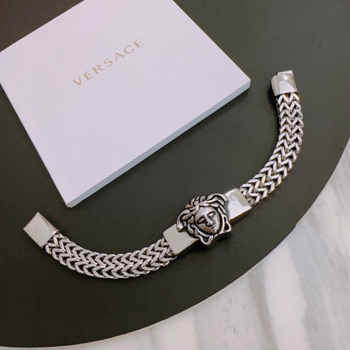 Cheap Versace Bracelets #1204334 Replica Wholesale [$56.00 USD] [ITEM#1204334] on Replica Versace Bracelets