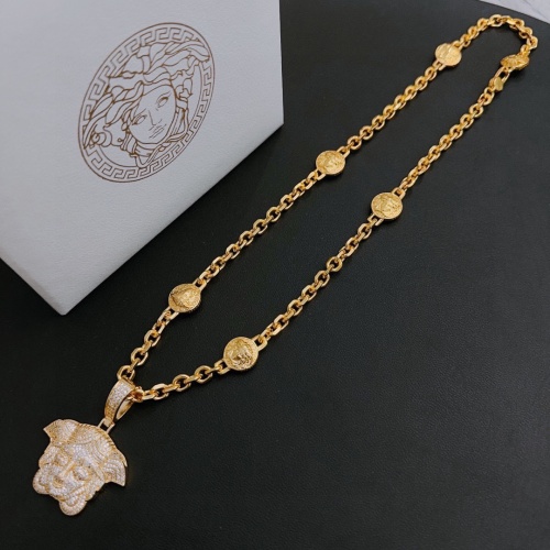 Cheap Versace Necklaces #1204503 Replica Wholesale [$72.00 USD] [ITEM#1204503] on Replica Versace Necklaces