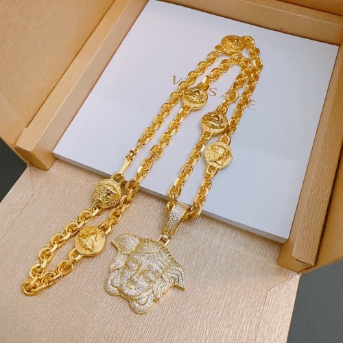 Cheap Versace Necklaces #1204503 Replica Wholesale [$72.00 USD] [ITEM#1204503] on Replica Versace Necklaces