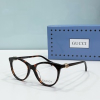 Gucci Fashion Goggles #1201281