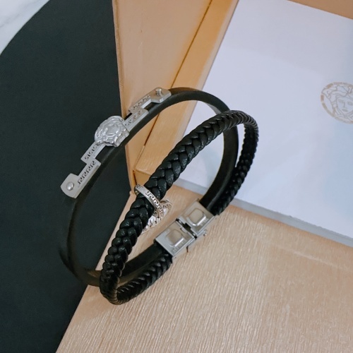 Cheap Versace Bracelets #1204701 Replica Wholesale [$45.00 USD] [ITEM#1204701] on Replica Versace Bracelets