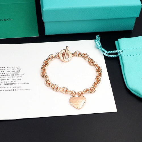 Cheap Tiffany Bracelets #1204885 Replica Wholesale [$25.00 USD] [ITEM#1204885] on Replica Tiffany Bracelets