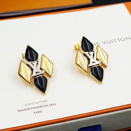 Cheap Louis Vuitton Earrings For Women #1204949 Replica Wholesale [$27.00 USD] [ITEM#1204949] on Replica Louis Vuitton Earrings