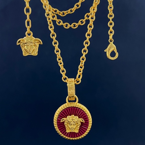 Cheap Versace Necklaces #1205001 Replica Wholesale [$32.00 USD] [ITEM#1205001] on Replica Versace Necklaces