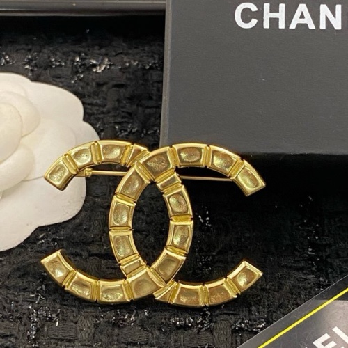 Cheap Chanel Brooches For Women #1205053 Replica Wholesale [$29.00 USD] [ITEM#1205053] on Replica Chanel Brooches