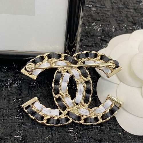 Cheap Chanel Brooches For Women #1205055 Replica Wholesale [$34.00 USD] [ITEM#1205055] on Replica Chanel Brooches