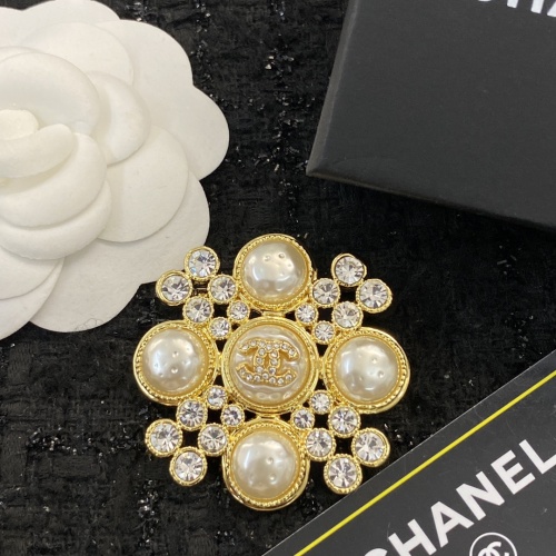 Cheap Chanel Brooches For Women #1205061 Replica Wholesale [$39.00 USD] [ITEM#1205061] on Replica Chanel Brooches