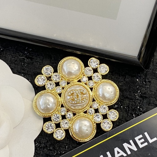 Cheap Chanel Brooches For Women #1205061 Replica Wholesale [$39.00 USD] [ITEM#1205061] on Replica Chanel Brooches