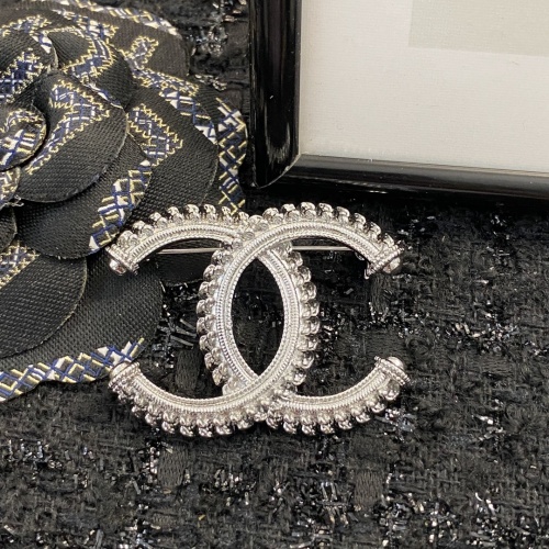 Cheap Chanel Brooches For Women #1205068 Replica Wholesale [$34.00 USD] [ITEM#1205068] on Replica Chanel Brooches