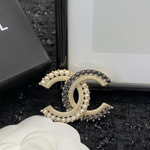 Cheap Chanel Brooches For Women #1205076 Replica Wholesale [$38.00 USD] [ITEM#1205076] on Replica Chanel Brooches