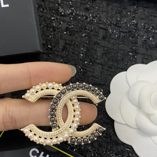 Cheap Chanel Brooches For Women #1205076 Replica Wholesale [$38.00 USD] [ITEM#1205076] on Replica Chanel Brooches