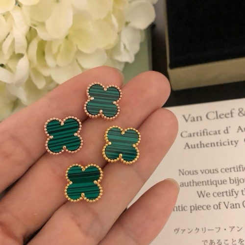 Cheap Van Cleef &amp; Arpels Earrings For Women #1205156 Replica Wholesale [$27.00 USD] [ITEM#1205156] on Replica Van Cleef &amp; Arpels Earrings