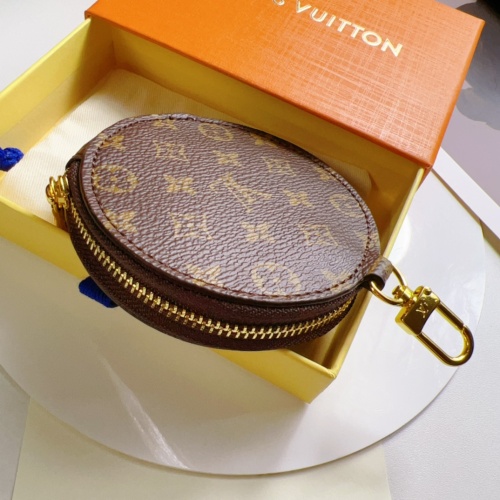 Cheap Louis Vuitton LV Key Holder And Bag Buckle #1205212 Replica Wholesale [$34.00 USD] [ITEM#1205212] on Replica Louis Vuitton LV Key Holder And Bag Buckle