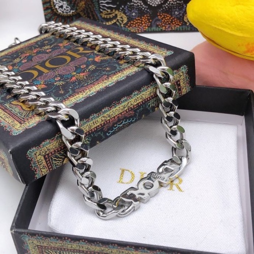 Cheap Christian Dior Necklaces #1205213 Replica Wholesale [$32.00 USD] [ITEM#1205213] on Replica Christian Dior Necklaces