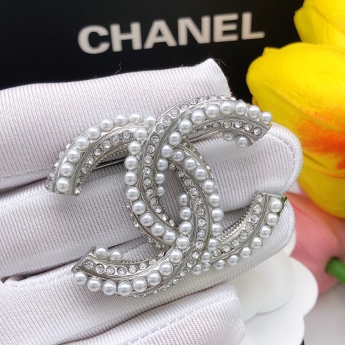 Cheap Chanel Brooches For Women #1205218 Replica Wholesale [$32.00 USD] [ITEM#1205218] on Replica Chanel Brooches