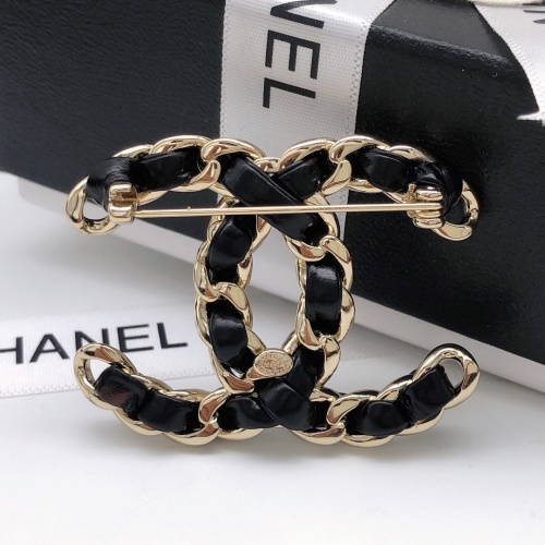 Cheap Chanel Brooches For Women #1205249 Replica Wholesale [$32.00 USD] [ITEM#1205249] on Replica Chanel Brooches