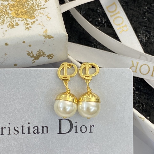 Cheap Christian Dior Earrings For Women #1205334 Replica Wholesale [$25.00 USD] [ITEM#1205334] on Replica Christian Dior Earrings