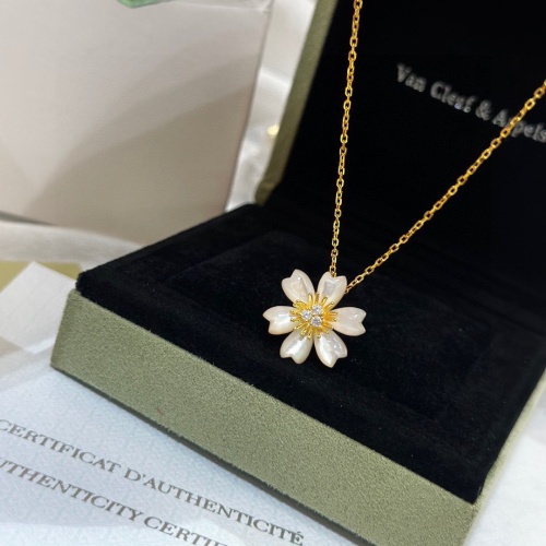 Cheap Van Cleef &amp; Arpels Necklaces For Women #1205377 Replica Wholesale [$39.00 USD] [ITEM#1205377] on Replica Van Cleef &amp; Arpels Necklaces