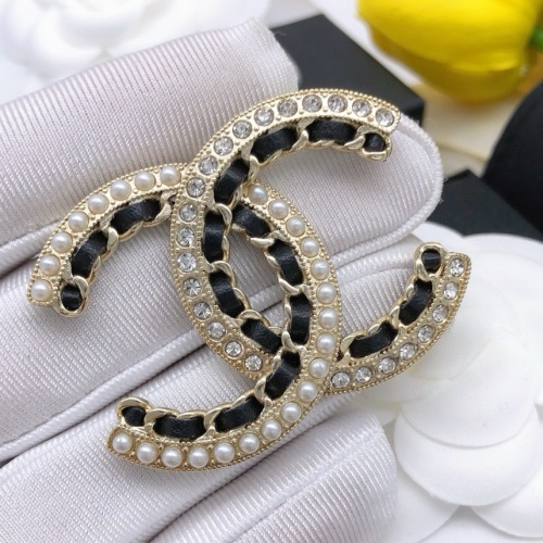 Cheap Chanel Brooches For Women #1205381 Replica Wholesale [$32.00 USD] [ITEM#1205381] on Replica Chanel Brooches