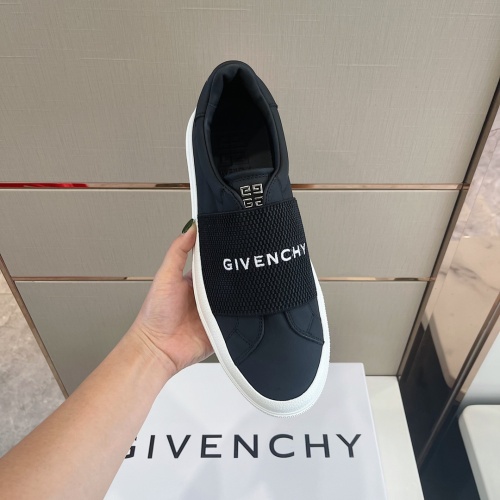 Cheap Givenchy Casual Shoes For Men #1205417 Replica Wholesale [$72.00 USD] [ITEM#1205417] on Replica Givenchy Casual Shoes