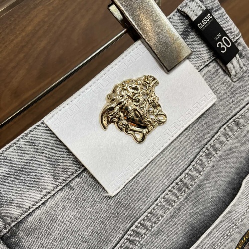 Cheap Versace Jeans For Men #1205526 Replica Wholesale [$82.00 USD] [ITEM#1205526] on Replica Versace Jeans