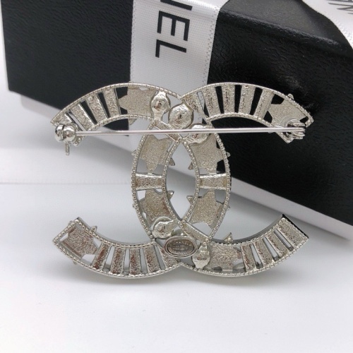 Cheap Chanel Brooches For Women #1205528 Replica Wholesale [$32.00 USD] [ITEM#1205528] on Replica Chanel Brooches